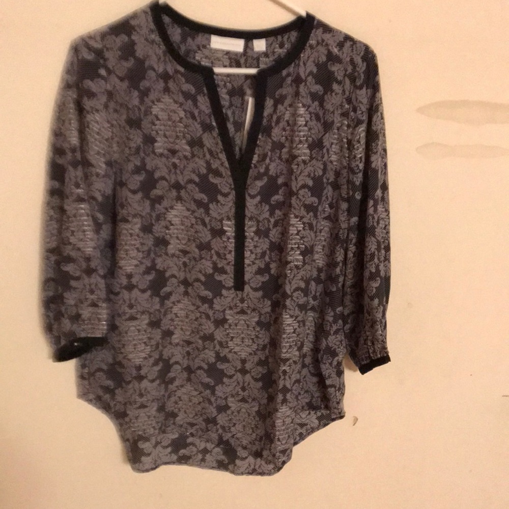 NWT NY &Co lady’s blouse